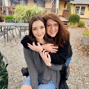 Meet your Posher, Briana